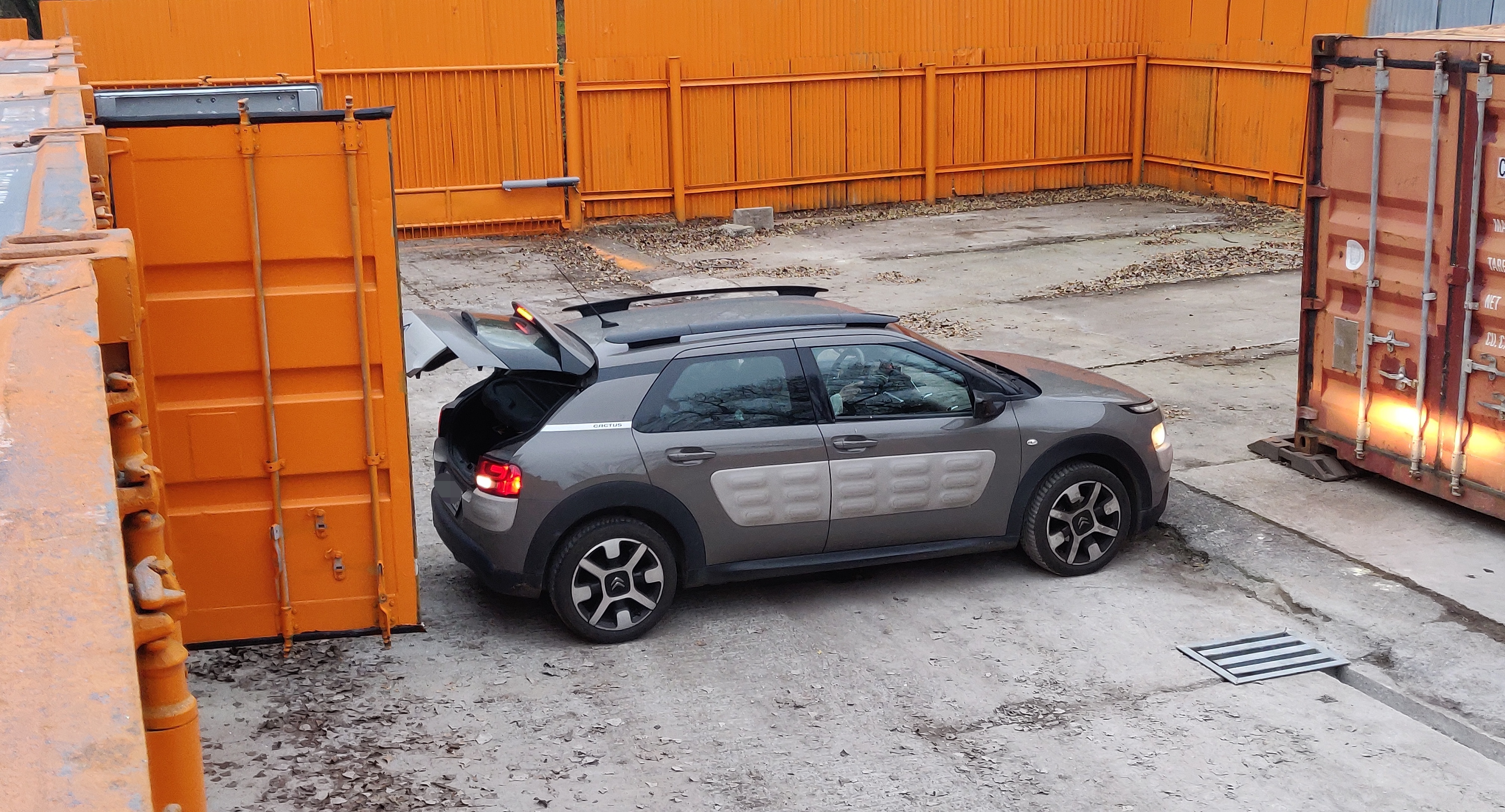 Система видеонаблюдения на площадке TOP SKLAD