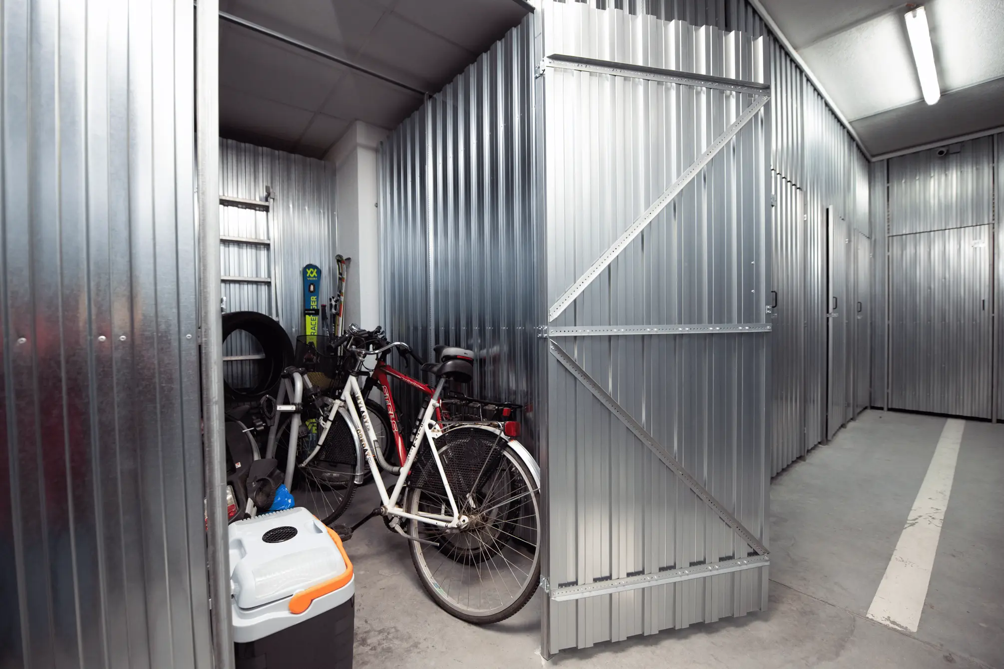 A bicycle safely stored in a TOP SKLAD container unit